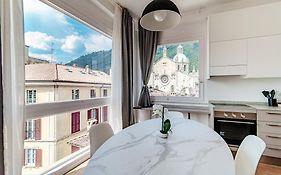 Downtown Como-Luxury Suites